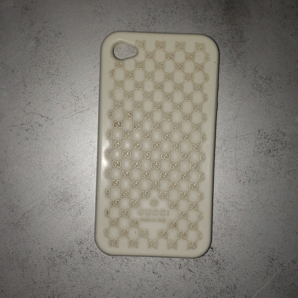 Iphone 4 or 5 case